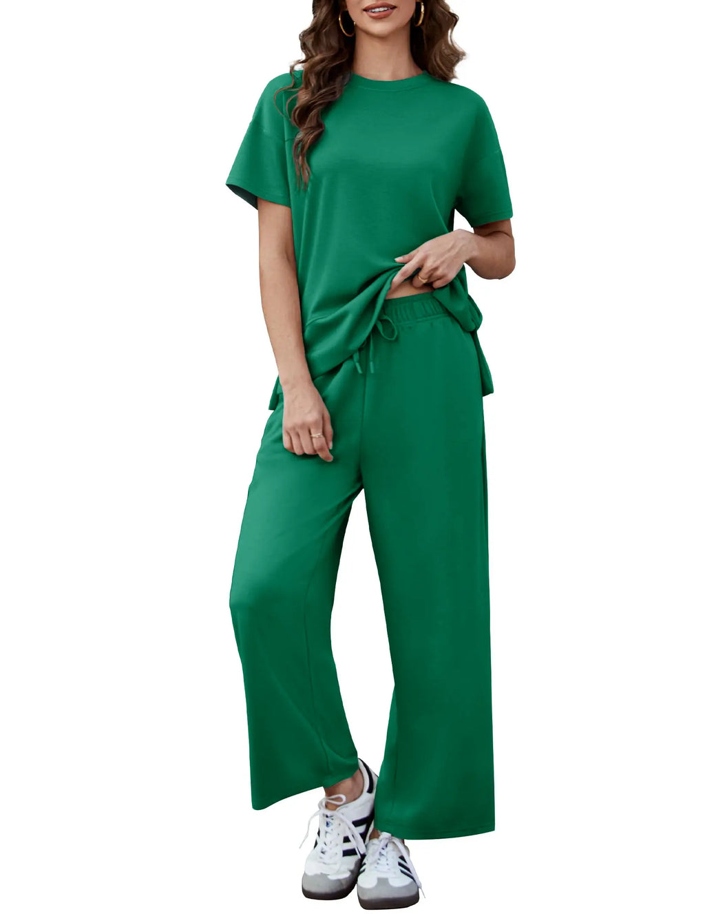 Pinspark Women's Two-Piece Set: Summer Outfit, Loose-Fitting Wide-Leg Pants, Casual Set: Perfect for the airport, the beach, and vacations; short sleeves; soft fabric; available in a variety of colors and sizes tiktokshopbacktoschool
