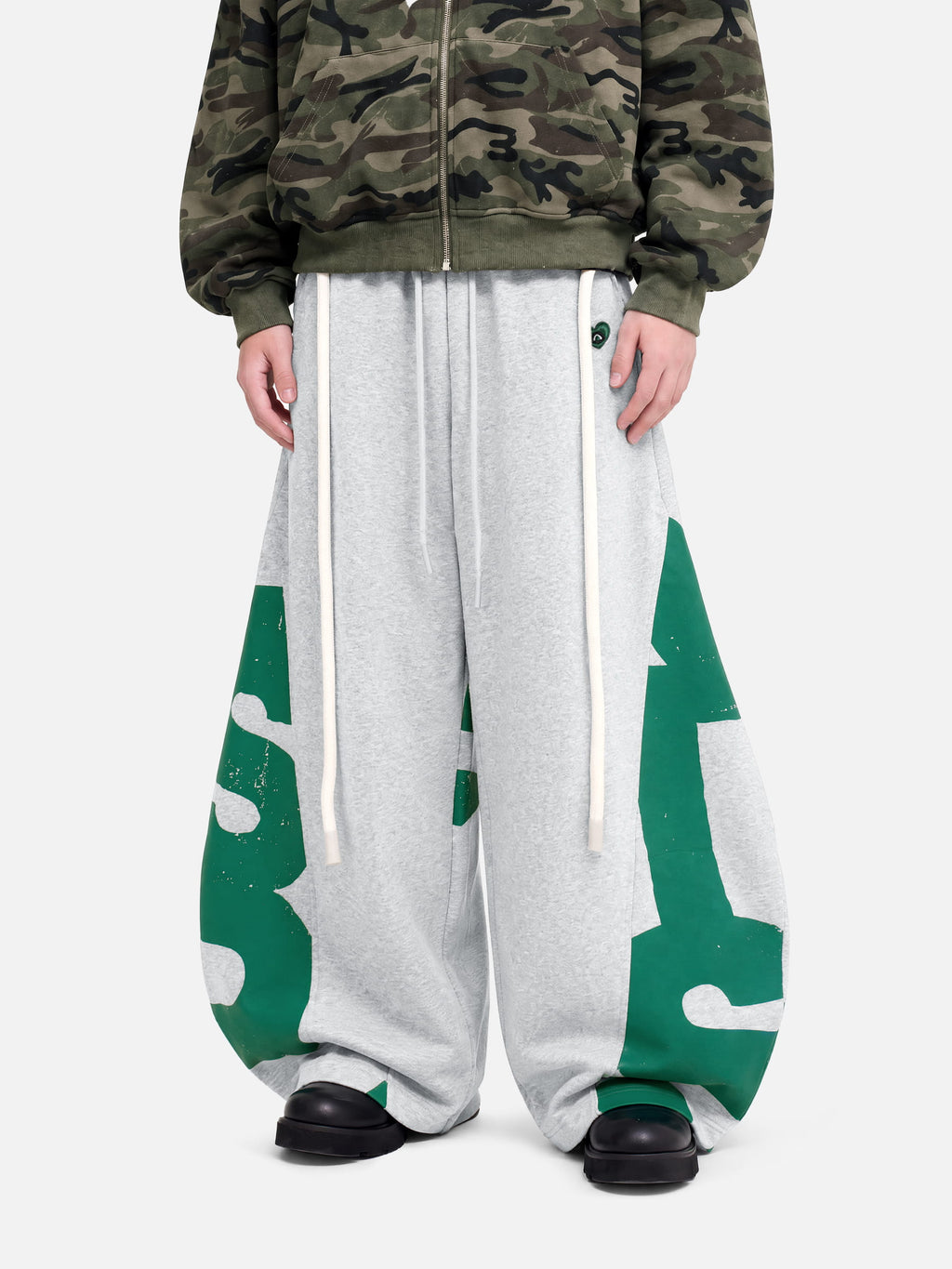 Eden Graffiti Super Baggy Barrel Sweatpants