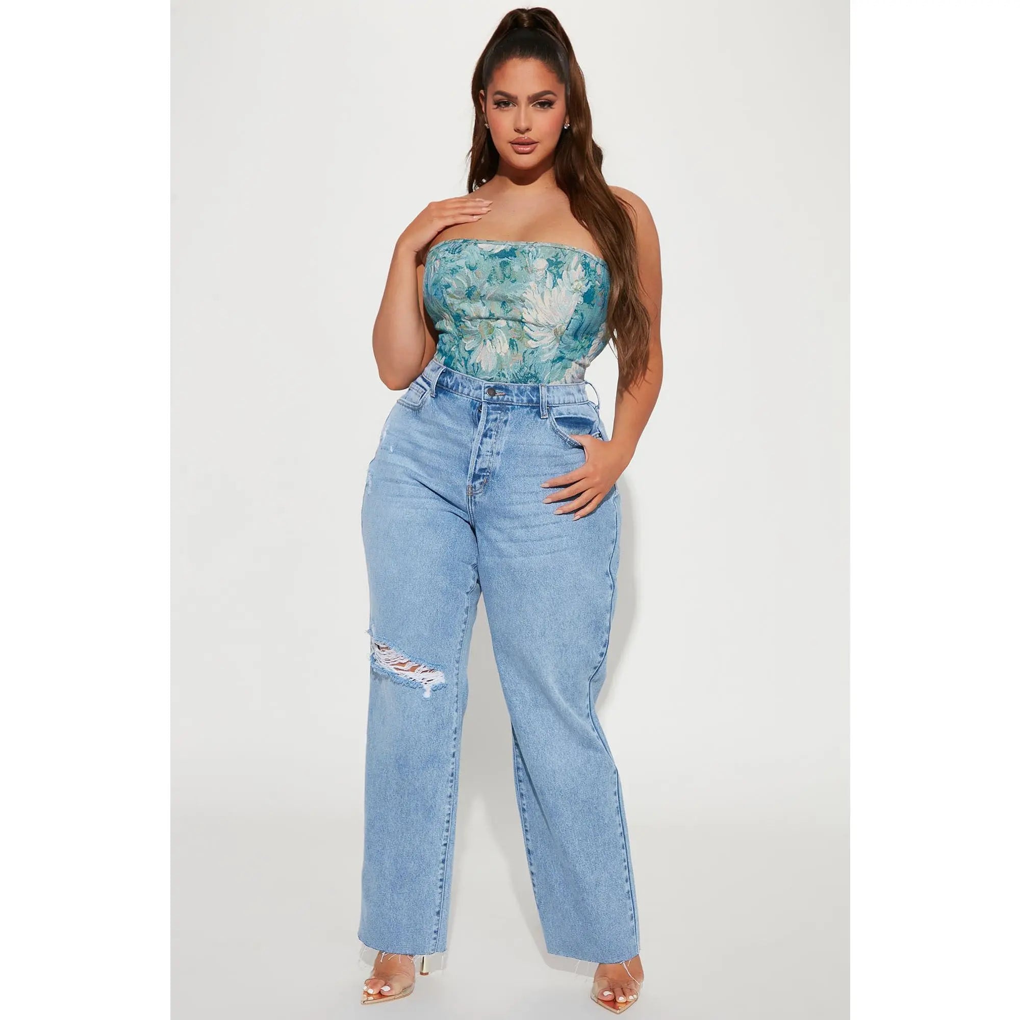 90's Ripped Straight Leg Jeans Medium Wash